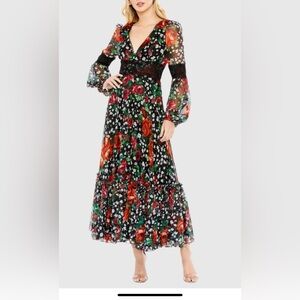 MacDuggal Colorful Floral Maxi Dress with NWTs & Security Tape Size 18/20